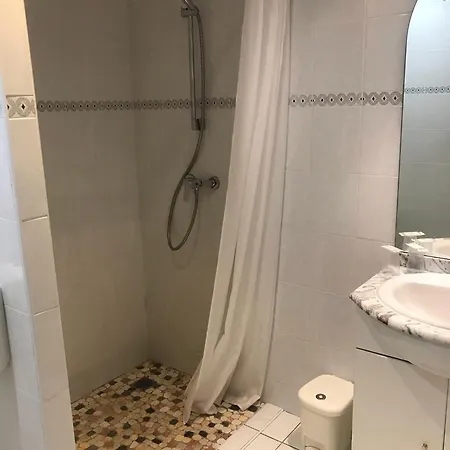 Ocean Hotell 2*