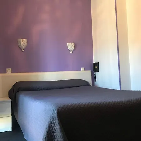 Ocean Hotell 2*